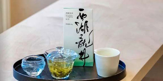 迎接一个毛茸茸又湿漉漉的初夏
